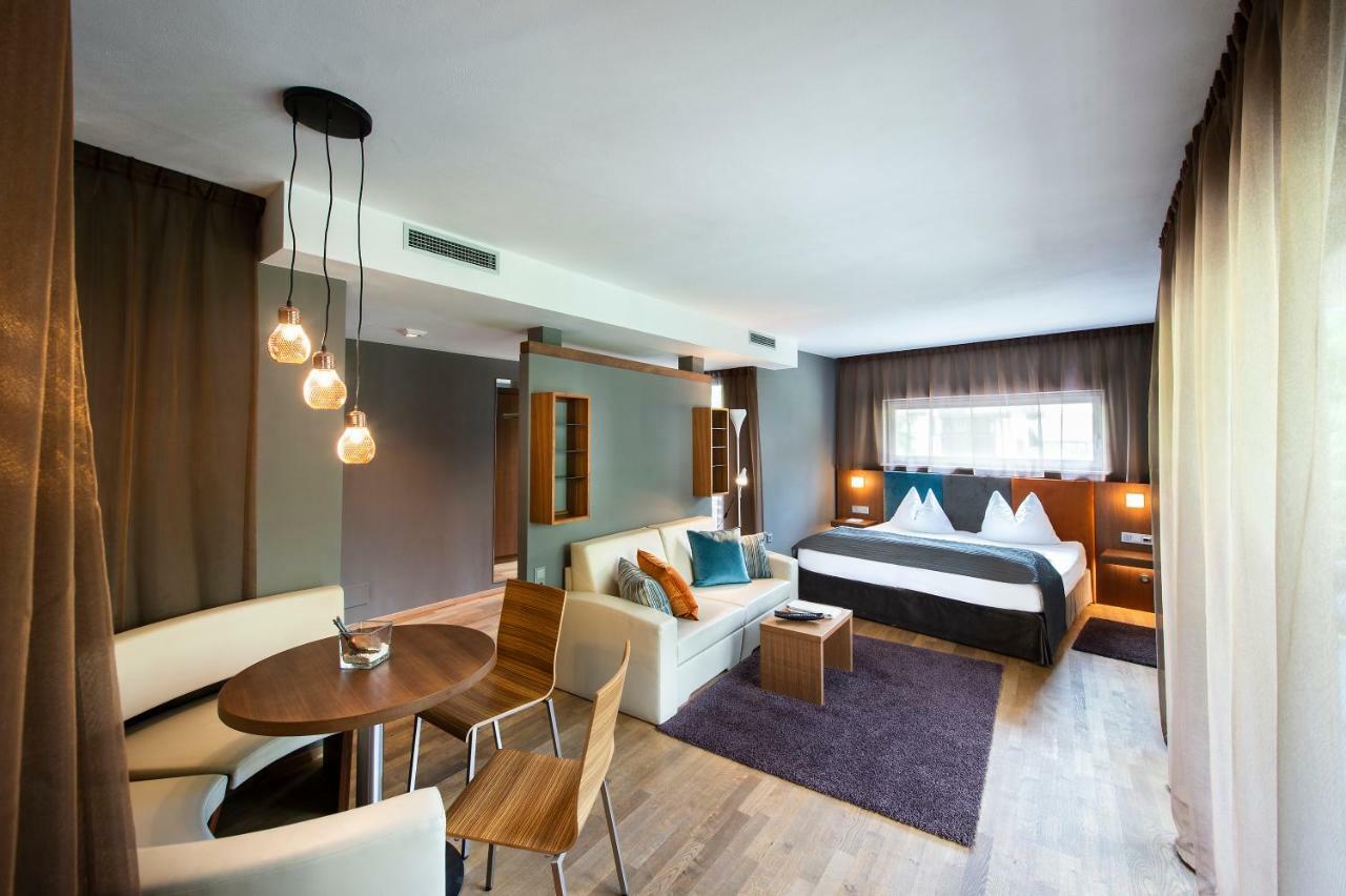 Alia Vital Appart-Hotel Lagundo Esterno foto